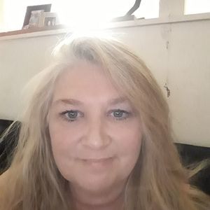 Meet your Posher, Cheri